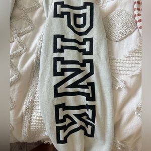 VS pink sweatpants/joggers in a light blue color 🩵